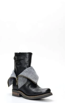 Prima pagina -Tony Lama Italia 2024 0 96cac191 1500